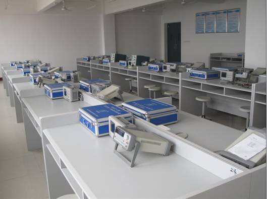 電子電工實訓中心實訓室簡介-咸陽職業(yè)技術學院