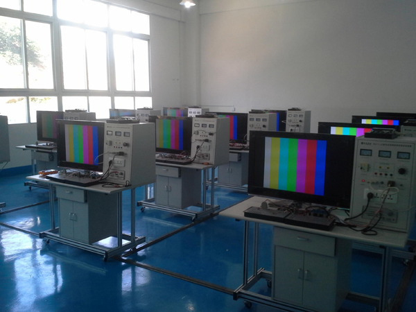 家電音視頻維修技能實訓(xùn)考核裝置(智能考核型、32寸液晶)