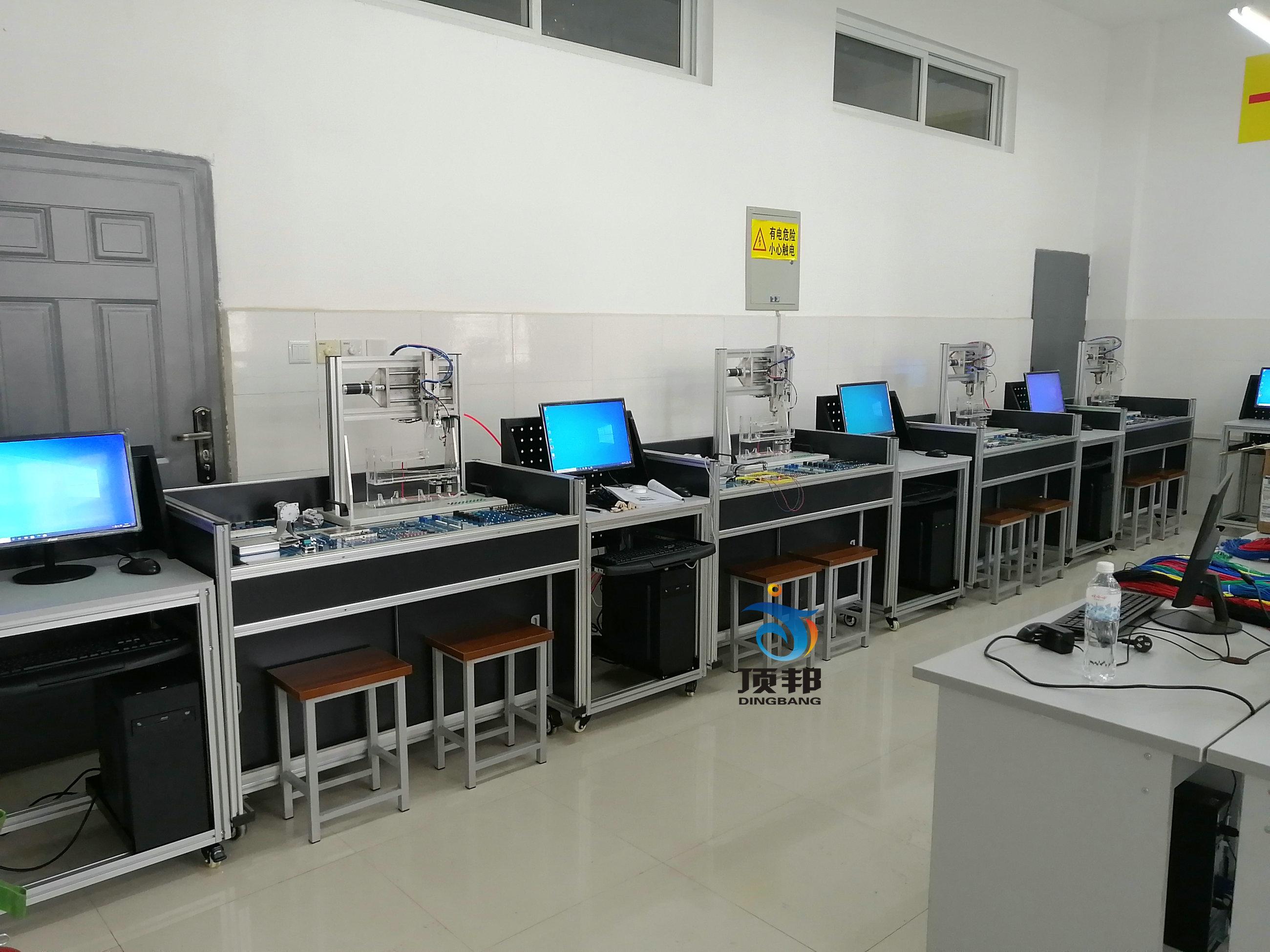 ��Ƭ�C��(y��ng)�Ì�Ӗ(x��n)�����b��