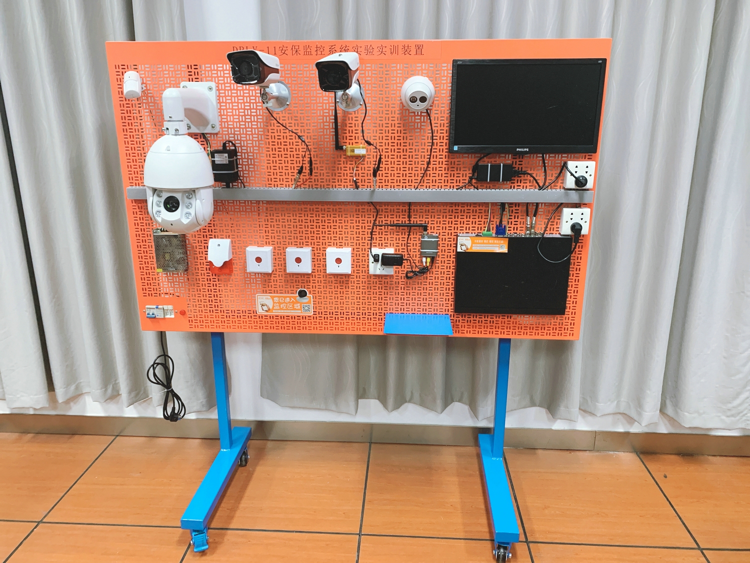 安保監(jiān)控系統(tǒng)實驗實訓(xùn)裝置