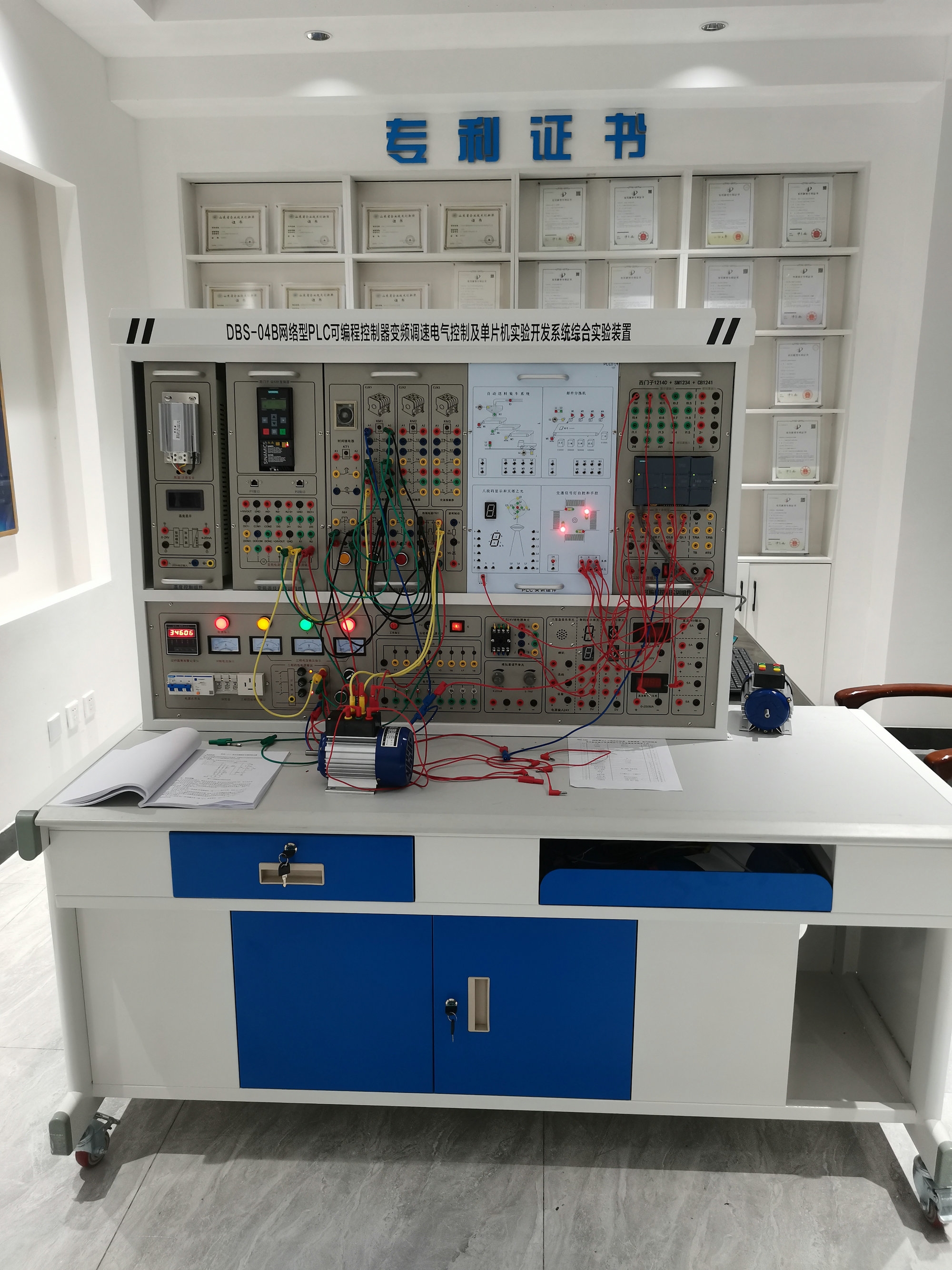 �W�j��PLC�ɾ��̌���b��