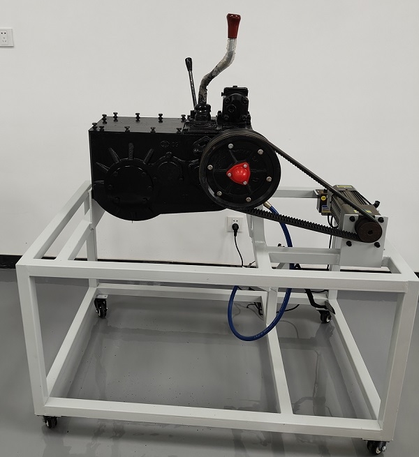 拖拉機變速器實訓(xùn)臺