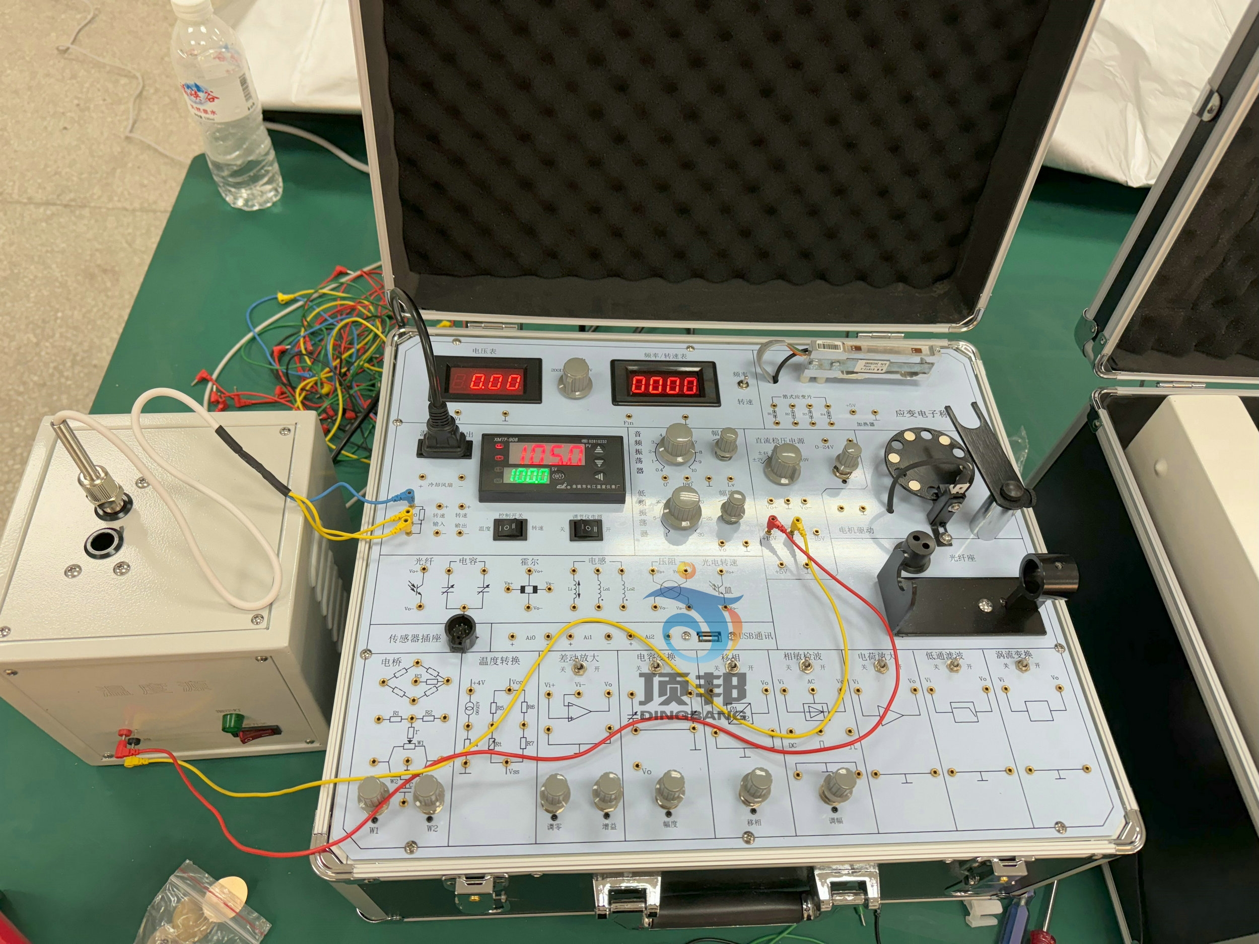 傳感器系統(tǒng)實(shí)驗(yàn)箱