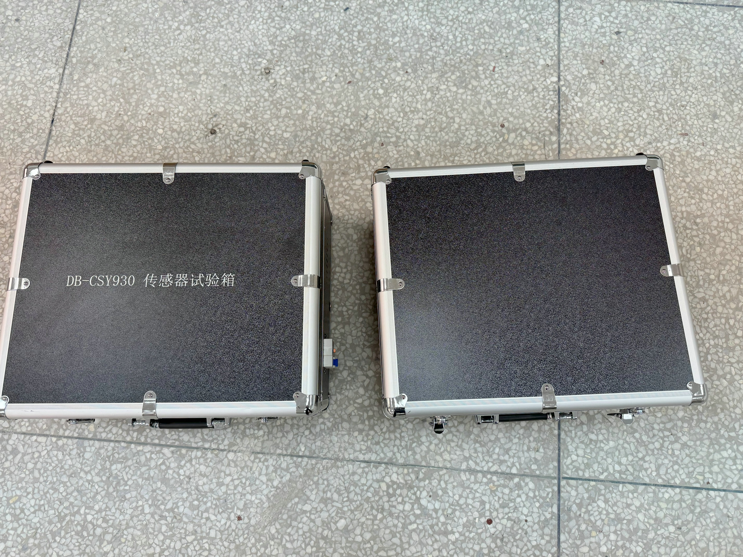 傳感器系統(tǒng)實(shí)驗(yàn)箱