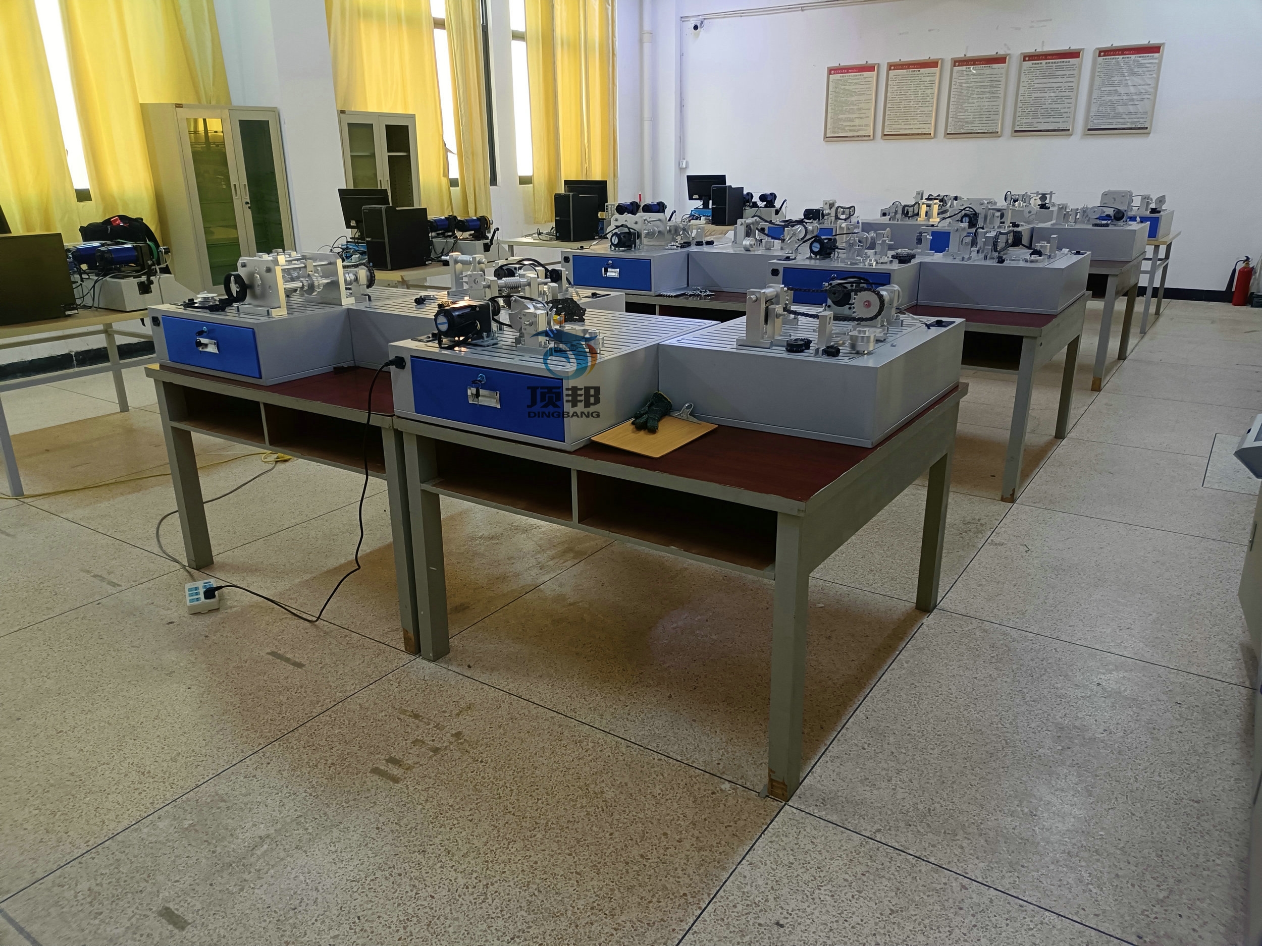 ��yʽ�C(j��)еϵ�y(t��ng)����(d��ng)��(chu��ng)�½M���O(sh��)Ӌ(j��)��(sh��)�(y��n)�_(t��i)