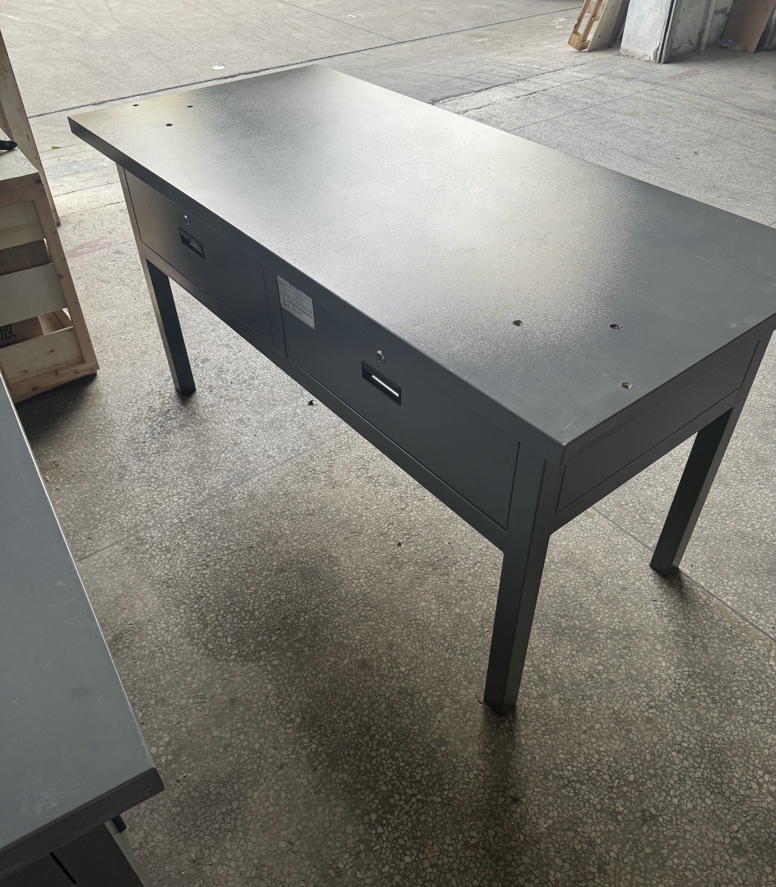 鉗工工作臺(tái)